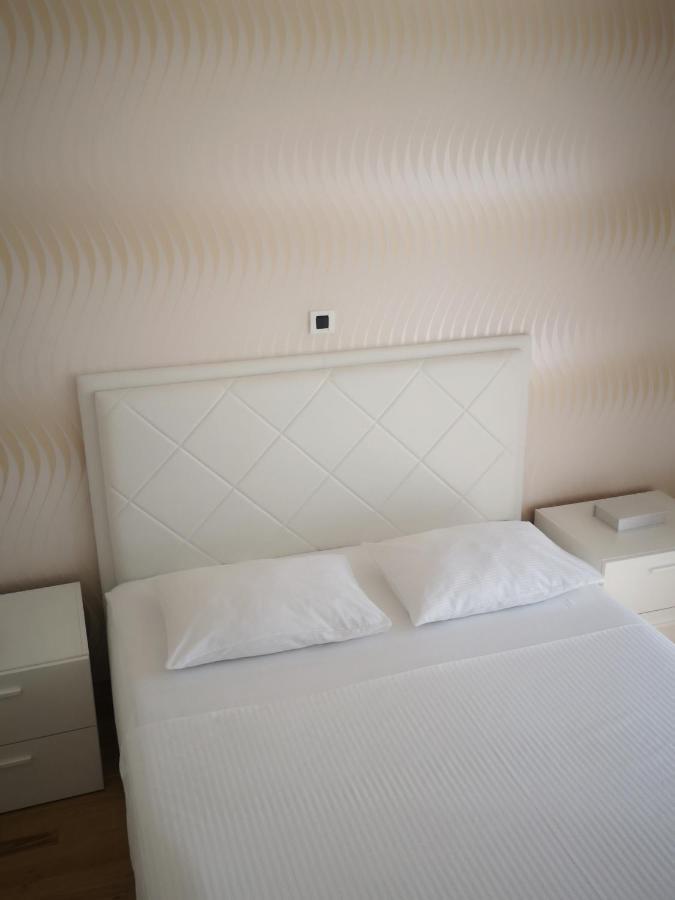 Dream Apartment Podstrana Luaran gambar