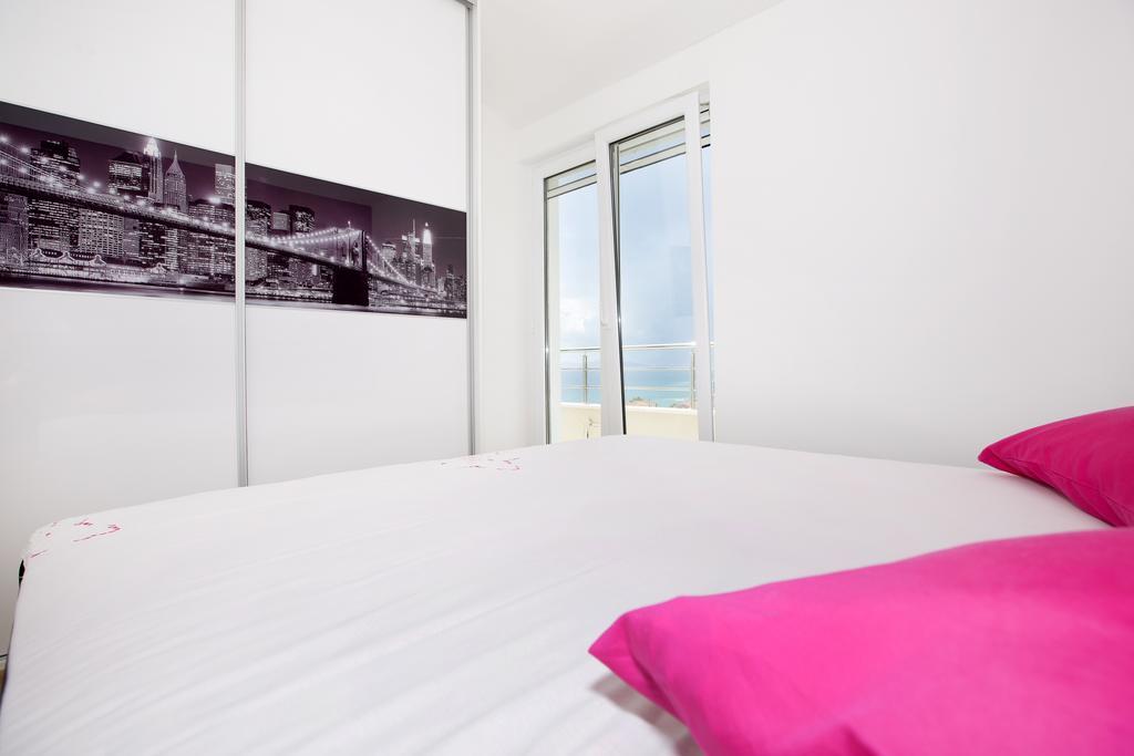 Dream Apartment Podstrana Luaran gambar