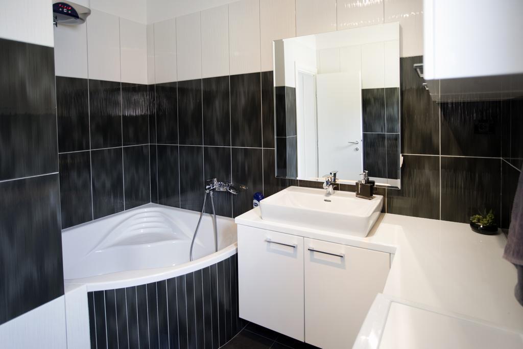 Dream Apartment Podstrana Luaran gambar